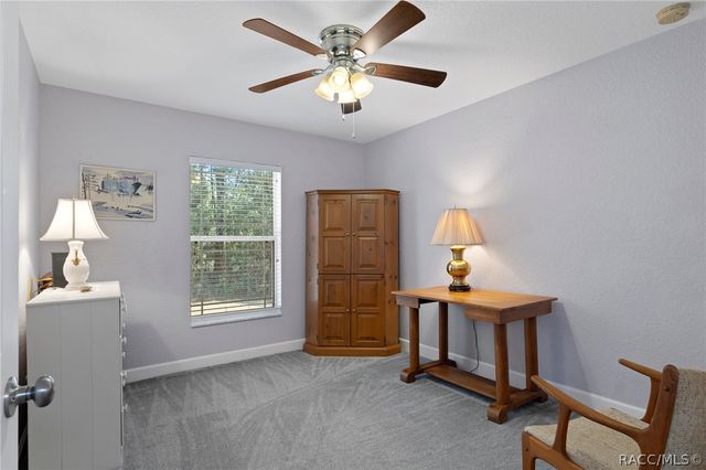 8623 N Dora Way, Dunnellon, FL 34434