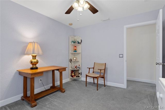 8623 N Dora Way, Dunnellon, FL 34434