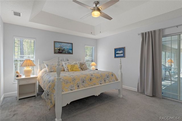8623 N Dora Way, Dunnellon, FL 34434