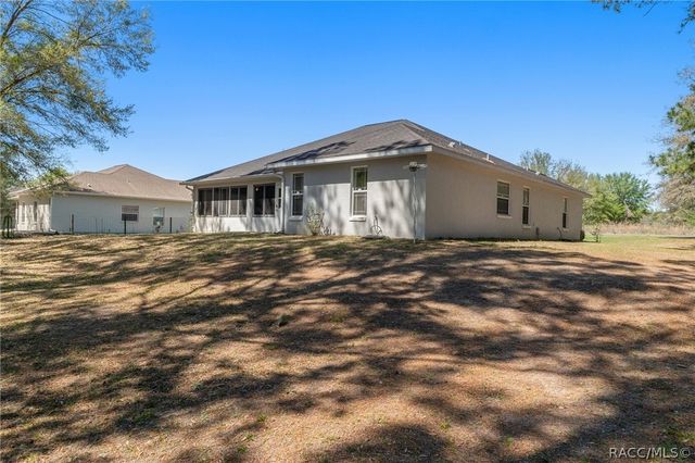 8623 N Dora Way, Dunnellon, FL 34434