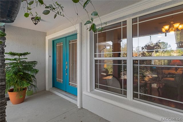 8623 N Dora Way, Dunnellon, FL 34434