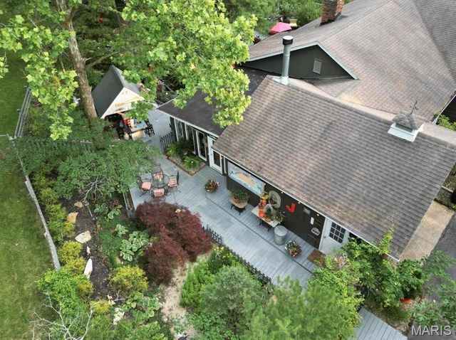 12103 Pike 9162, Louisiana, MO 63353