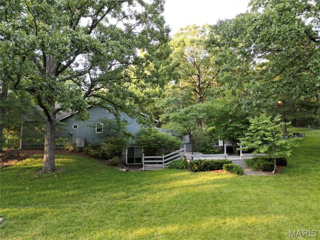 12103 Pike 9162, Louisiana, MO 63353