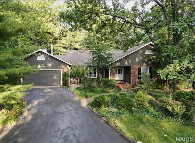 12103 Pike 9162, Louisiana, MO 63353