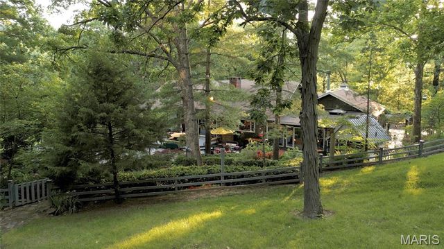 12103 Pike 9162, Louisiana, MO 63353