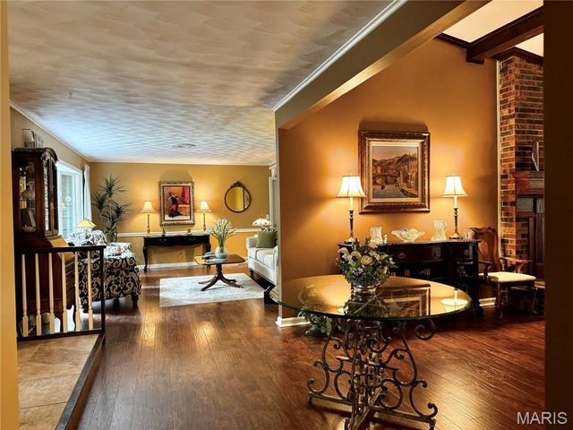 12103 Pike 9162, Louisiana, MO 63353