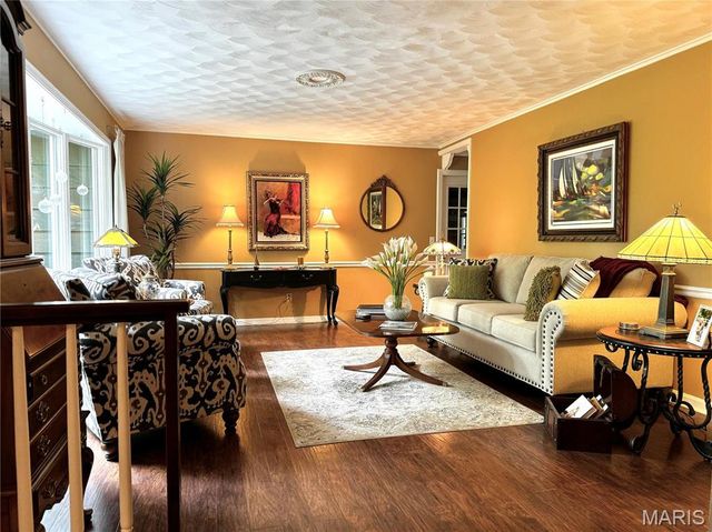 12103 Pike 9162, Louisiana, MO 63353