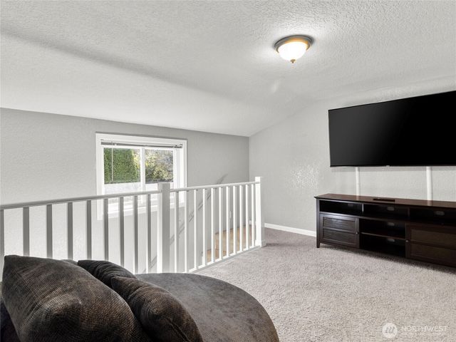 1316 13th Court SE, Lacey, WA 98503