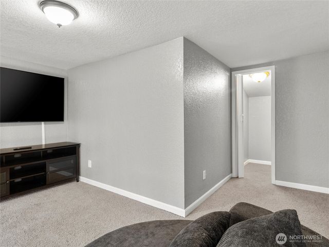 1316 13th Court SE, Lacey, WA 98503