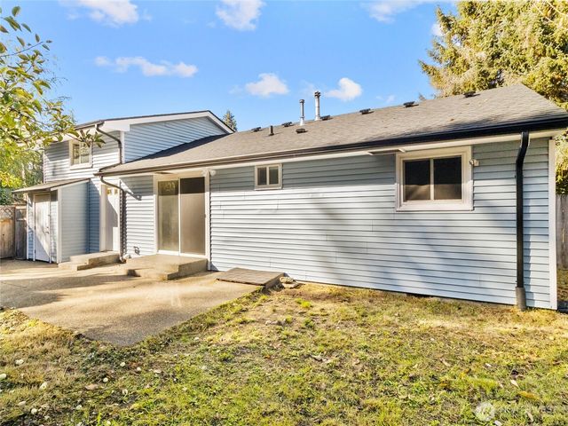 1316 13th Court SE, Lacey, WA 98503