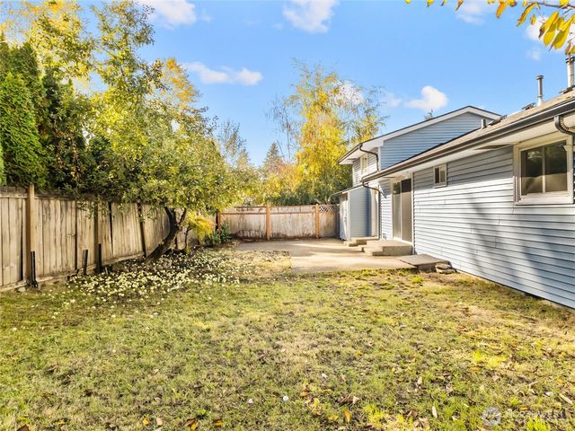 1316 13th Court SE, Lacey, WA 98503