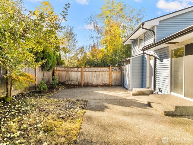 1316 13th Court SE, Lacey, WA 98503