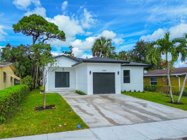 2725 NW 7th Street, Fort Lauderdale, FL 33311