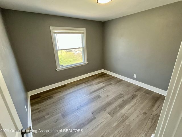 6285 Marsh Road, Haslett, MI 48840