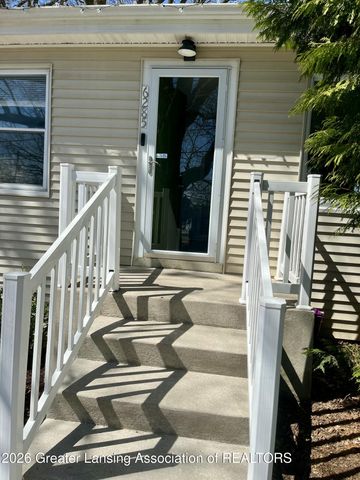 6285 Marsh Road, Haslett, MI 48840