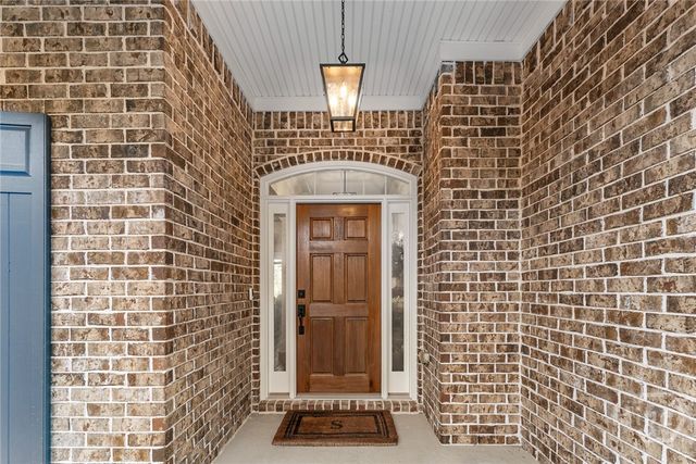 29 Grand Lake Circle, Savannah, GA 31405