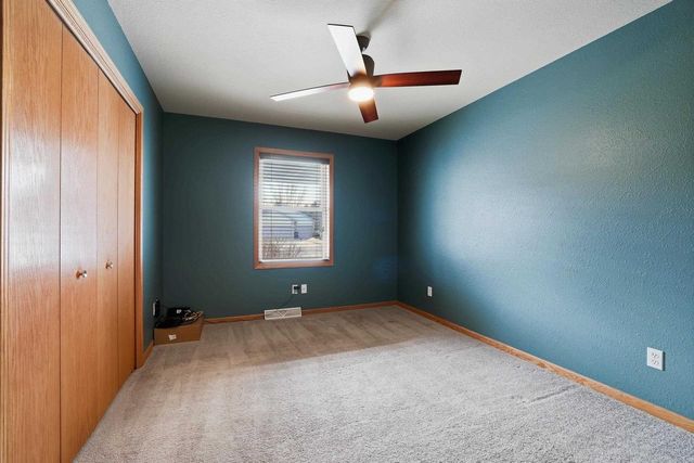 4930 FIELDSTONE DRIVE, Plover, WI 54467