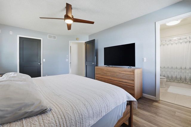 4930 FIELDSTONE DRIVE, Plover, WI 54467