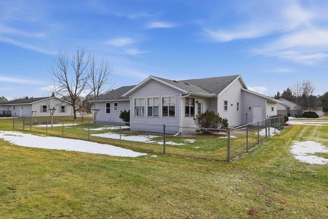 4930 FIELDSTONE DRIVE, Plover, WI 54467
