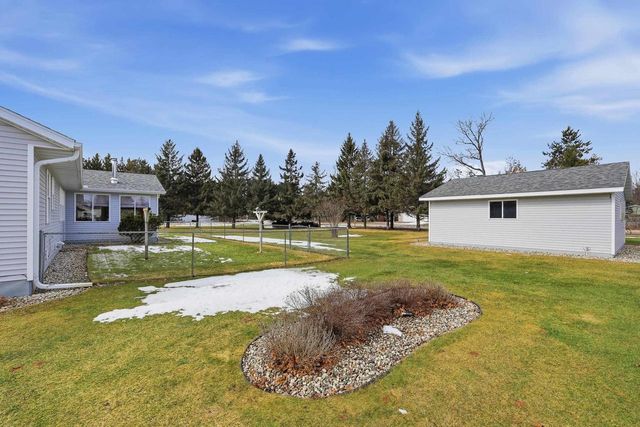 4930 FIELDSTONE DRIVE, Plover, WI 54467