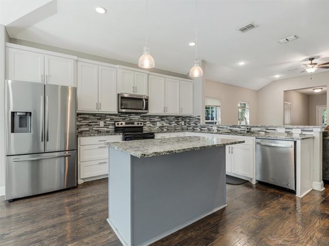 2913 Kellogg Avenue, Dallas, TX 75216