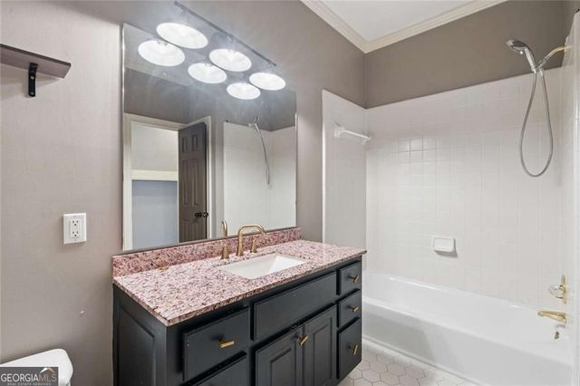 315 Savannah Place, Loganville, GA 30052