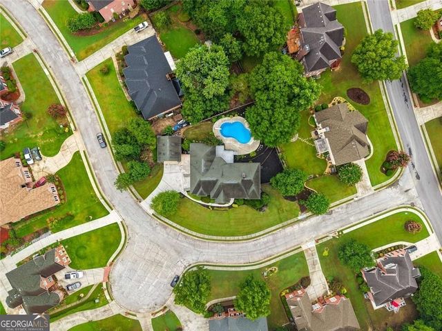 315 Savannah Place, Loganville, GA 30052