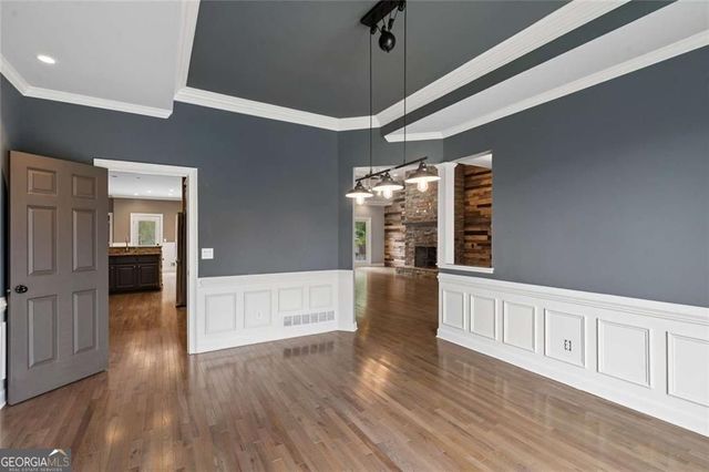 315 Savannah Place, Loganville, GA 30052