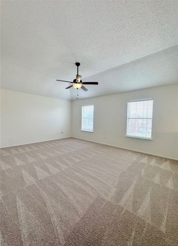 835 Rockett Lane, Cedar Hill, TX 75104