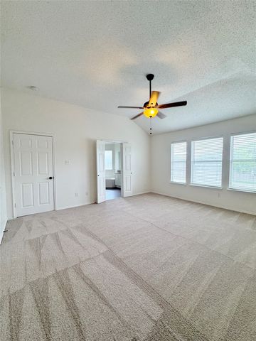 835 Rockett Lane, Cedar Hill, TX 75104