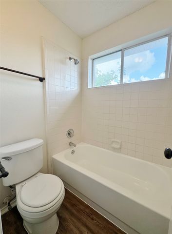 835 Rockett Lane, Cedar Hill, TX 75104