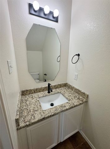 835 Rockett Lane, Cedar Hill, TX 75104