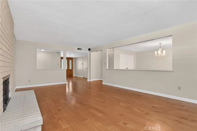 19600 Kingsbury Street, Chatsworth, CA 91311