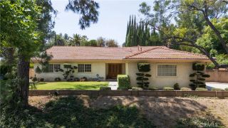 19600 Kingsbury Street, Chatsworth, CA 91311