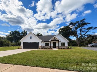 1014 Franklin Street, Monroe, NC 28112
