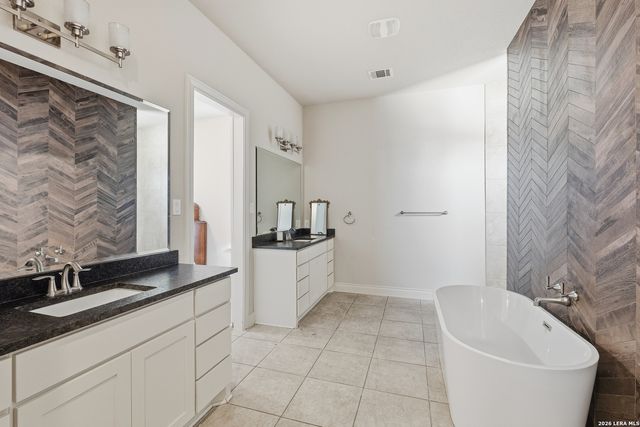 224 Mystic Shores, Spring Branch, TX 78070