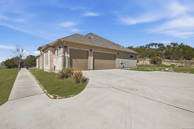 224 Mystic Shores, Spring Branch, TX 78070