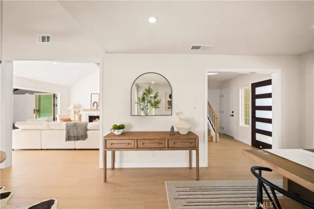 21195 Cedar Ln, Mission Viejo, CA 92691