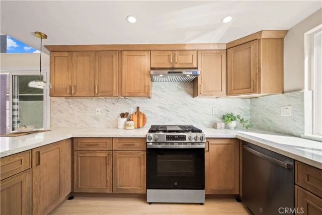 21195 Cedar Ln, Mission Viejo, CA 92691
