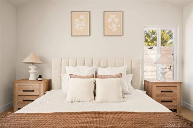 21195 Cedar Ln, Mission Viejo, CA 92691