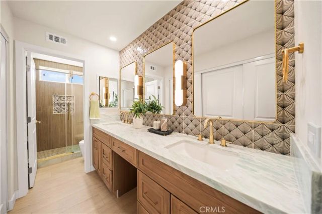 21195 Cedar Ln, Mission Viejo, CA 92691
