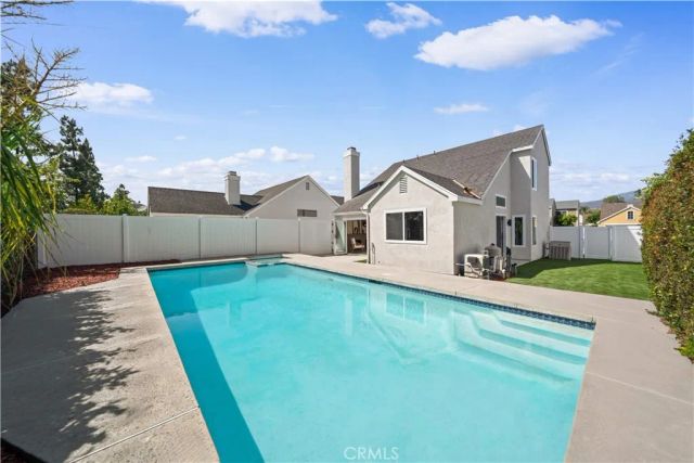 21195 Cedar Ln, Mission Viejo, CA 92691