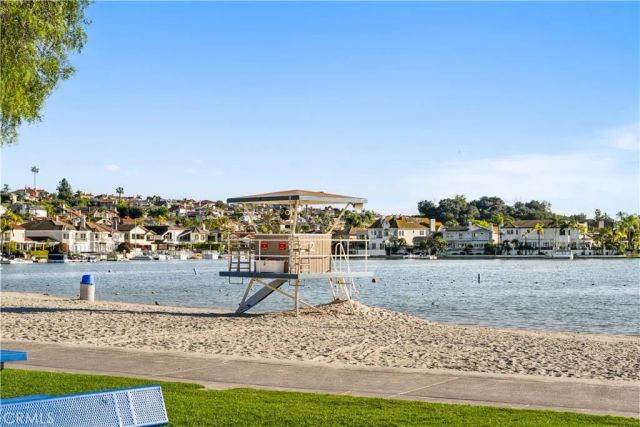 21195 Cedar Ln, Mission Viejo, CA 92691