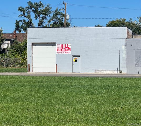 10312 W CHICAGO, Detroit, MI 48204
