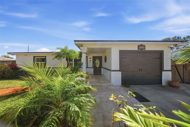 5950 49 AVENUE N, Kenneth City, FL 33709