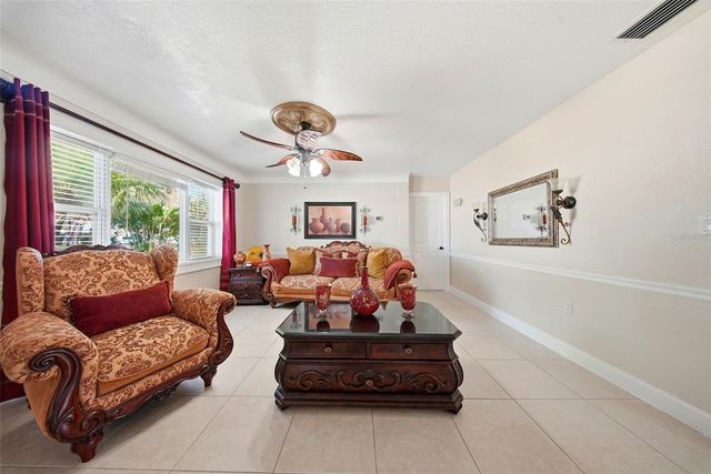 5950 49 AVENUE N, Kenneth City, FL 33709