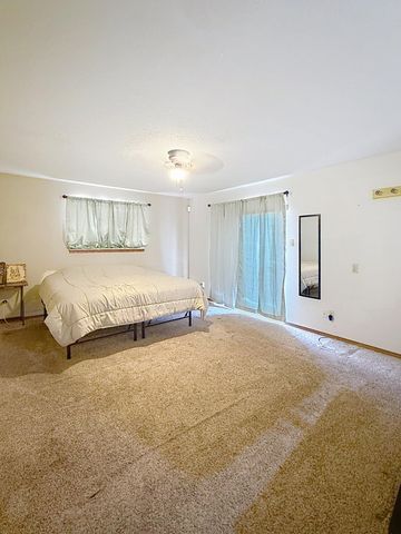 1390 Mesa Ridge Drive SW, Los Lunas, NM 87031