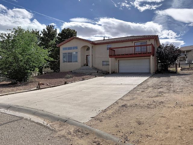 1390 Mesa Ridge Drive SW, Los Lunas, NM 87031
