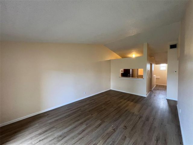 2431 NW 56th Avenue 5-201, Lauderhill, FL 33313