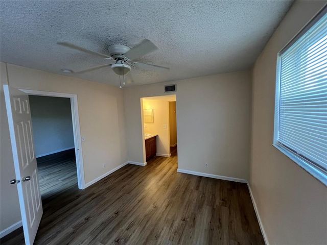 2431 NW 56th Avenue 5-201, Lauderhill, FL 33313